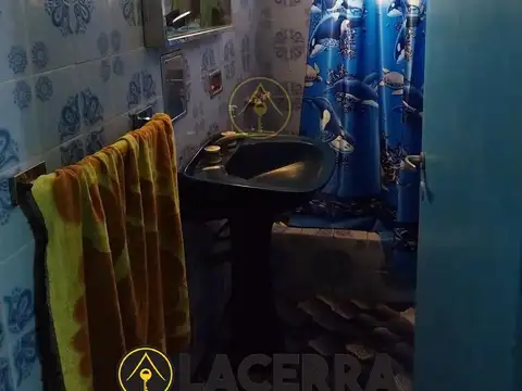 Casa en Venta con 4 cocheras