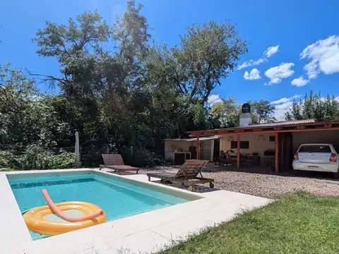 Excelente ubicación, se vende casa centrica en Villa de las Rosas, Traslasierra