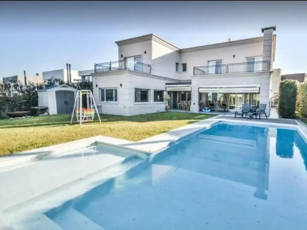 Casa en Venta en Fincas de Hudson - 4 dormitorios