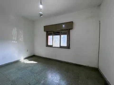 Departamento en Alquiler en Gerli, $ 400.000