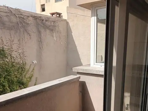 Depto Tipo Casa en Venta de 1 dormitorio