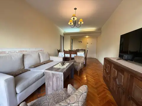 Venta Departamento 4 Ambientes con balcón en Villa Crespo