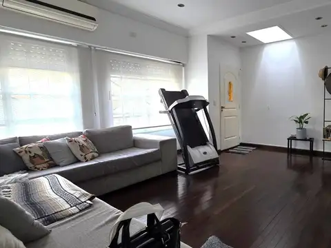 Casa en Venta en Parque Avellaneda, USD 399.000