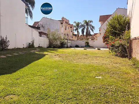 Terreno en Venta en Olivos Maipu/Uzal, USD 285.000