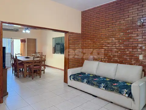 Casa en Venta en Lanus Oeste, USD 87.000