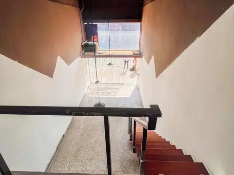 VENTA LOCAL COMERCIAL DESOCUPADO EN VILLA BOSCH