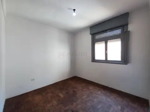 Departamento en Venta en Parque Chacabuco, USD 82.000