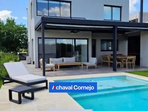 Casa en Alquiler de 4 dormitorios