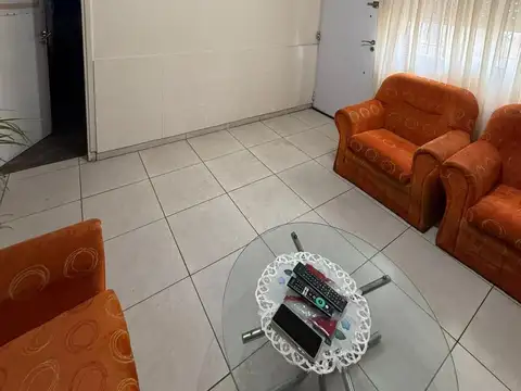 Depto Tipo Casa en Venta de 2 ambientes