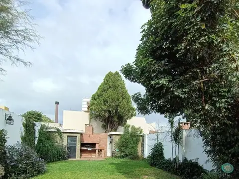 Venta Casa JUNIOR - gran patio - apta credito