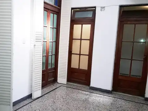 Depto Tipo Casa 4 ambientes con 1 baño
