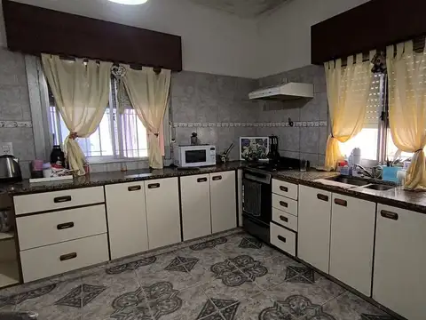 Calle 831 Bis 2400