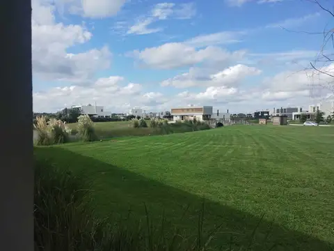 OPORTUNIDAD VENTA DE LOTE EN NAUDIR AGUAS PRIVADAS ETAPA 2