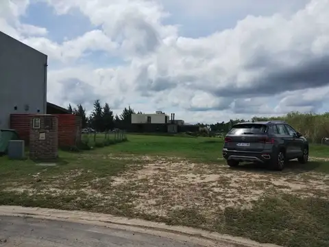 VENTA DE LOTE INTERNO EN NAUDIR AGUAS PRIVADAS ETAPA 2