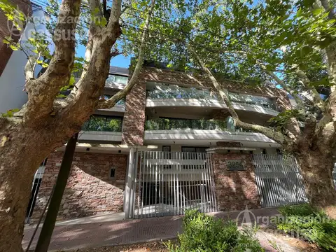 Av Libertador 3254 1° E - Punta Chica