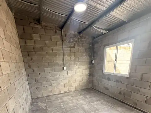 Galpon en Venta 10  mts Fondo