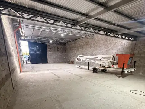 Galpón en Venta en Fisherton, Rosario