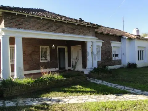 Presidente Quintana 650 , Piso 0