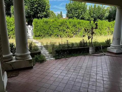 Presidente Quintana 650 , Piso 0