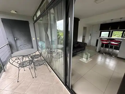 Departamento en Alquiler con 1 cocheras