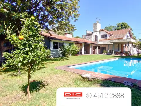 Chalet 3 dormitorios - Terreno de 738 m2 - Venta - Mart.-Fleming/Panam.