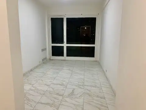 Departamento en Alquiler en Constitución, $ 850.000