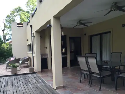Casa en Venta al Suroeste