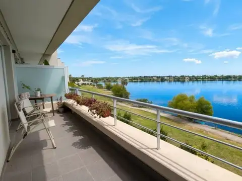 VENTA DEPARTAMENTO 2 AMB TERRAZA AL AGUA VILA VELA