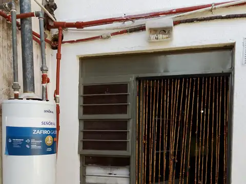 J. Bustamante Y Guevara 800