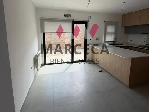 Departamento 4 ambientes con 2 baños