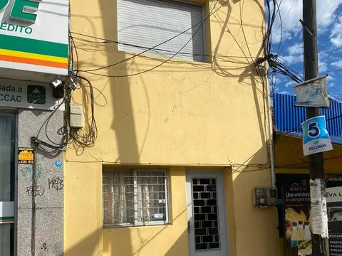 Roosvelt esq. Wilson Ferreira Aldunate 1000