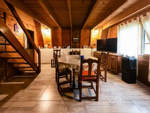 Casa 4 ambientes con 1 baño