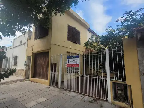 P.H. Tipo Casa al Frente
