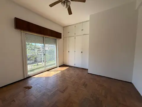 Depto Tipo Casa en Alquiler en Avellaneda, $ 750.000
