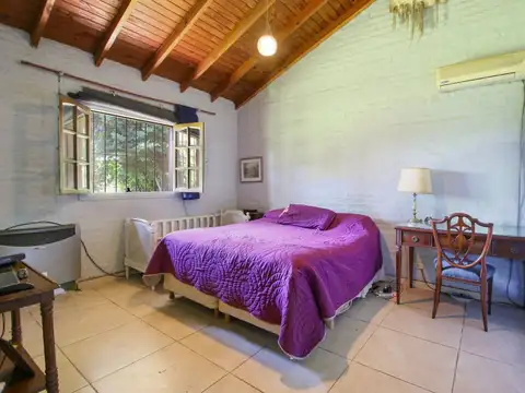 VENTA CASA QUINTA 5 AMB CON PILETA