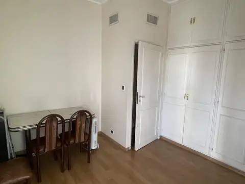Departamento en Venta 80 años