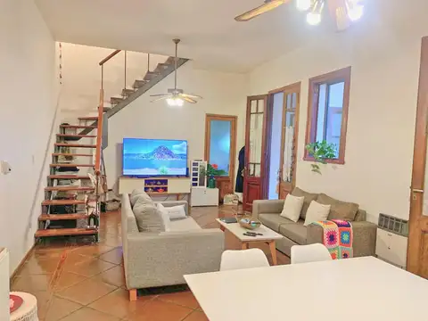 Depto Tipo Casa en Venta de 3 dormitorios