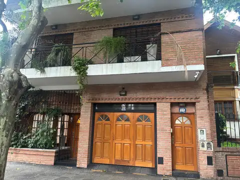 EXCELENTE CASA 4 AMBIENTES CON AMENITIES EN ALQUILER