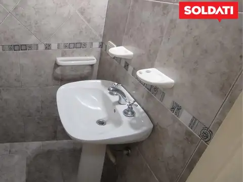 Casa 3 ambientes con 1 baño