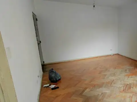 Departamento 4 ambientes con 1 baño