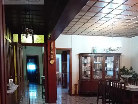 Local en Venta en Moreno, USD 1.400.000
