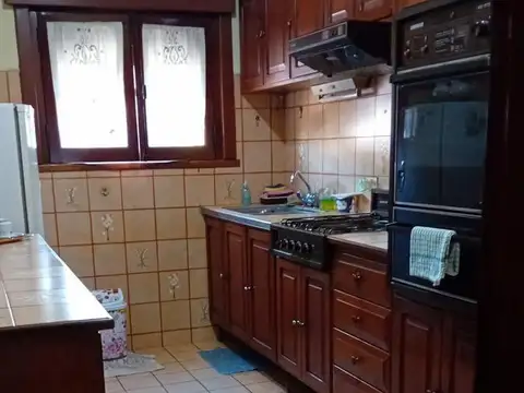 Bartolome Mitre al 2600