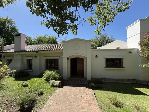 Casa en Villa Allende Golf - San Lorenzo 0