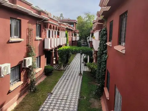ITUZAINGO  al 2200