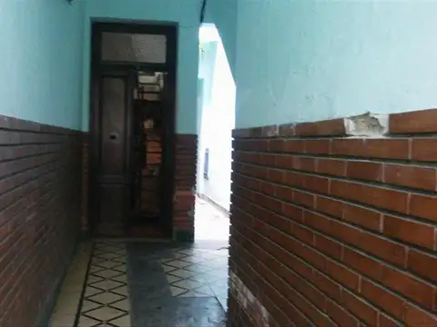 Local en Venta Via Púb.