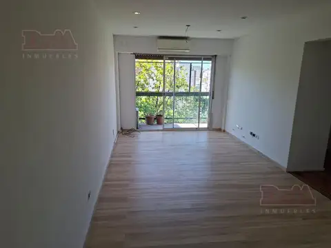 Venta - Departamento - 4 ambientes - Muy Luminoso - Al frente - Avenida Diaz Velez 4500