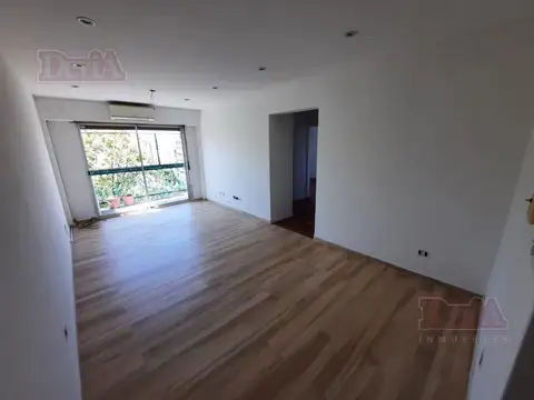 Venta - Departamento - 4 ambientes - Muy Luminoso - Al frente - Avenida Diaz Velez 4500