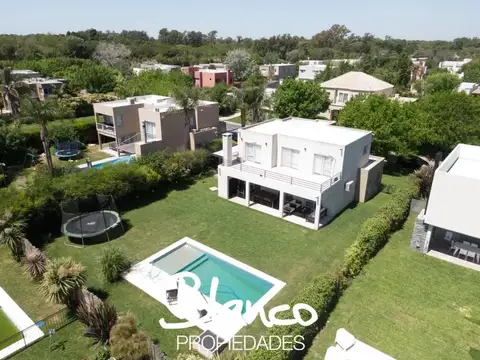 Casa  en Venta en Haras Santa Maria, Escobar, G.B.A. Zona Norte