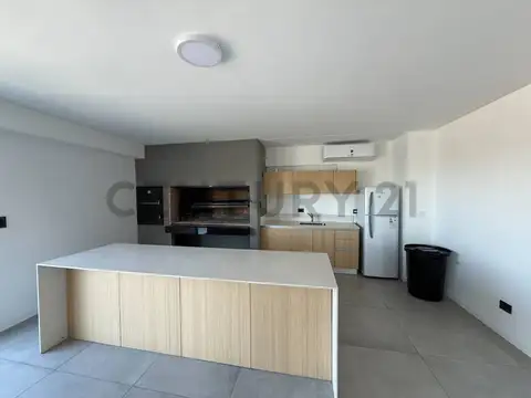 Avenida San Martín 4000, Piso 2
