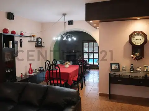 Casa en Venta de 4 dormitorios